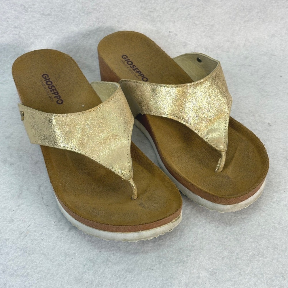 Gioseppo Gold Metallic Wedge Thong Sandals Womens 37/6.5 Summer Boho Beach Luxe